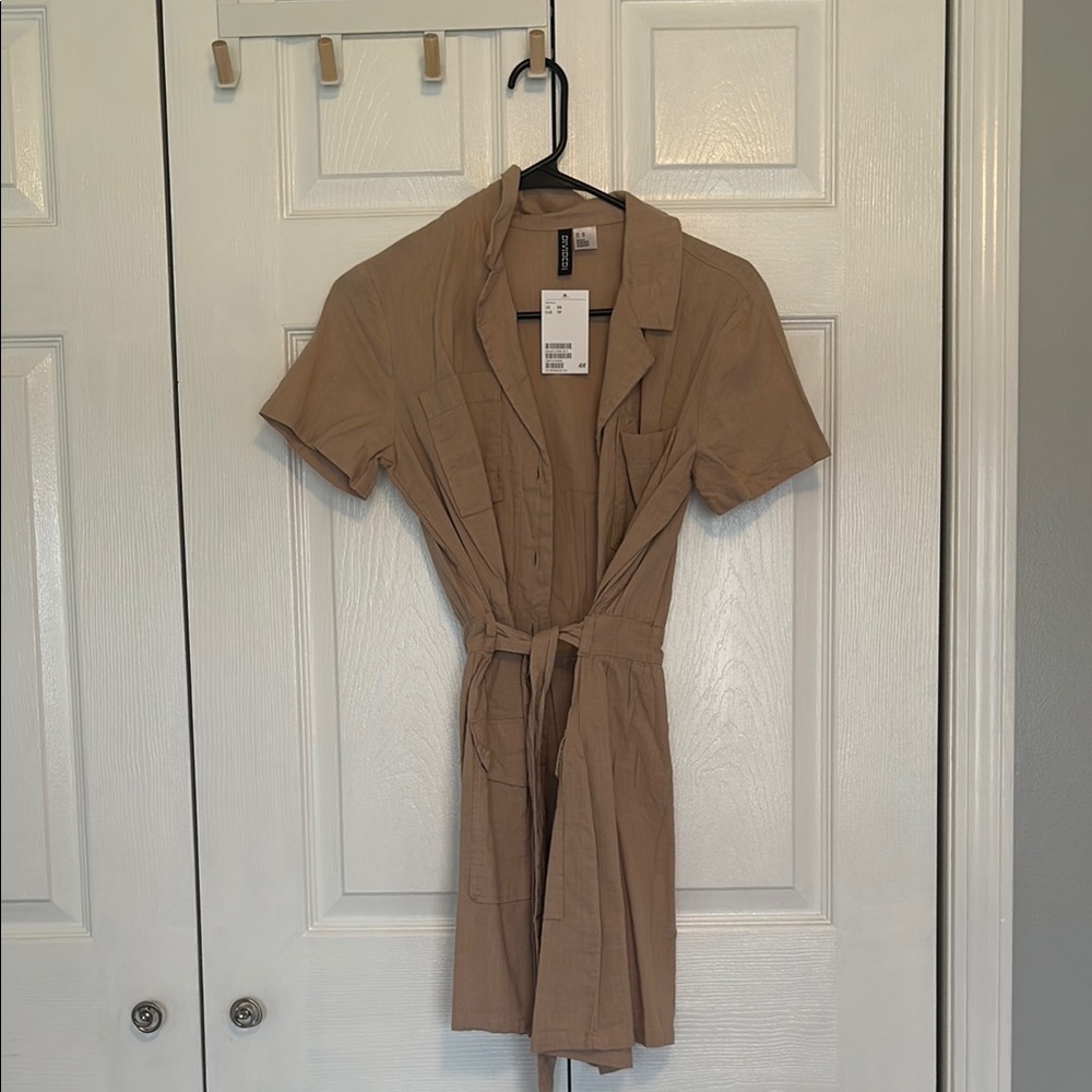 Tan Short Sleeve Belted Dress
